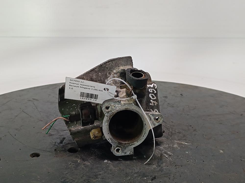 корпус термостата Renault Megane 1 поколение 1998, цвет - фото №1