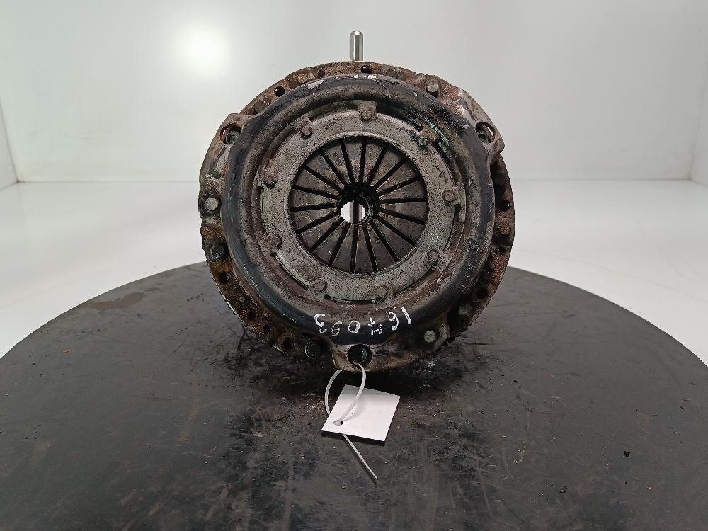 маховик Renault Megane 1 поколение 1998, цвет - фото №1