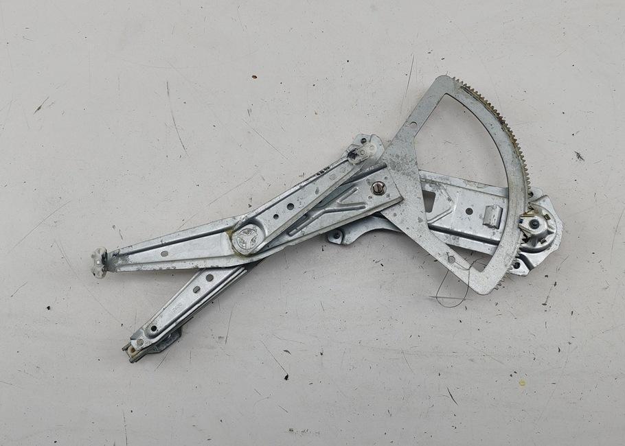 стеклоподъемник передний правый Opel Vectra B 1998, 1.6 л., бензин, МКПП, серый, седан, 90464334