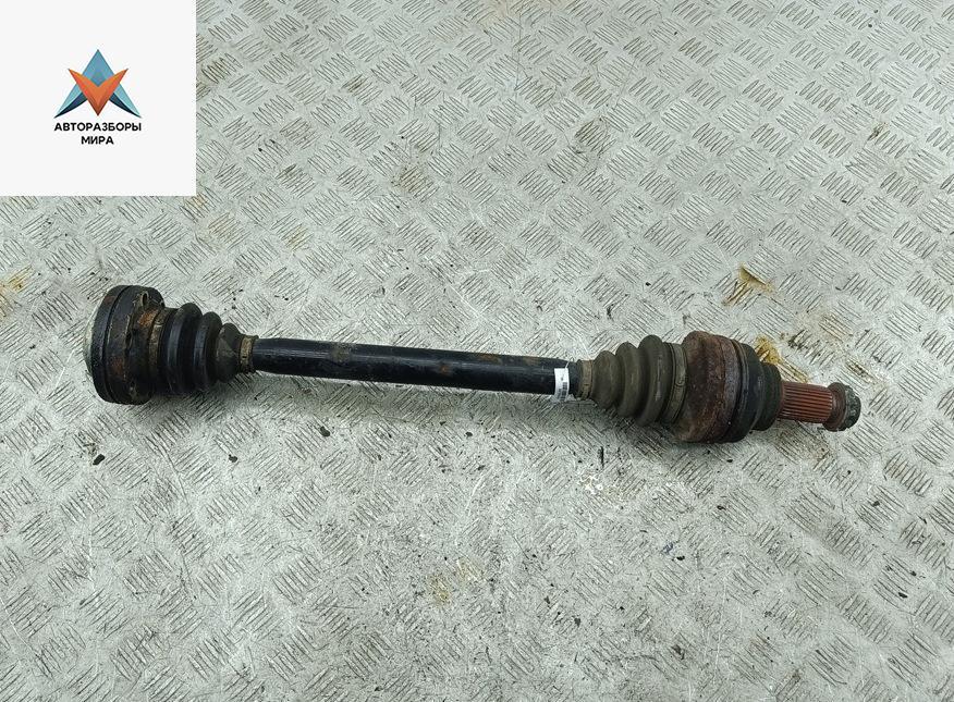 полуось задняя (приводной вал, ШРУС) BMW 5 серия E39 1998, 2.0 л., бензин, МКПП, синий, универсал, 1229420 - фото №1