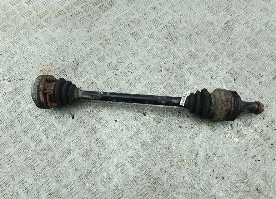 полуось задняя (приводной вал, ШРУС) BMW 3 E36 1997, 1.8 л., бензин, МКПП, красный, универсал