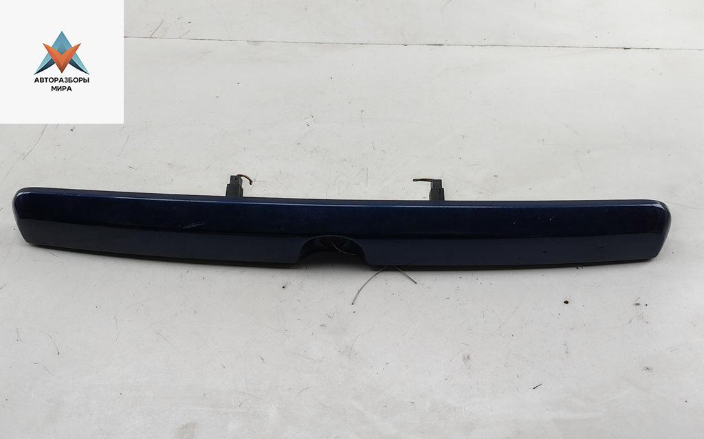 накладка подсветки номера Opel Astra G 1999, 1.8 л., бензин, МКПП, синий, универсал, 90590985 - фото №1