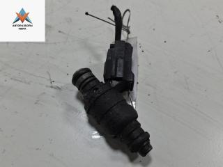 форсунка Volkswagen Golf 5 поколение 2005, 1.6 л., бензин, МКПП, красный, хетчбэк 5 дв., 06A906031BT