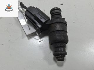 форсунка Volkswagen Golf 5 поколение 2005, 1.6 л., бензин, МКПП, красный, хетчбэк 5 дв., 06A906031BT