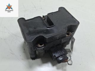 катушка зажигания Volkswagen Golf 5 поколение 2005, 1.6 л., бензин, МКПП, красный, хетчбэк 5 дв., 032905106B