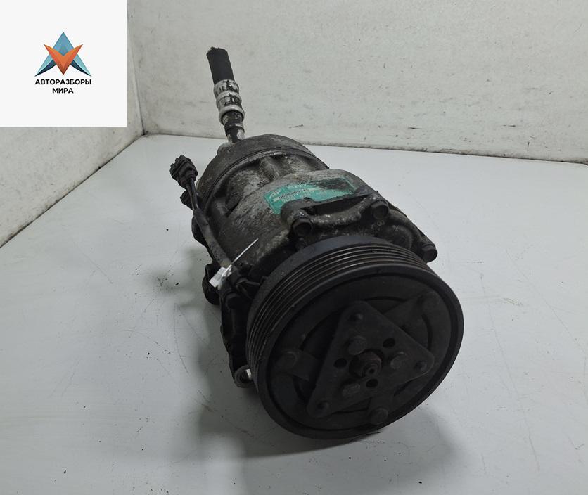 компрессор кондиционера Ford Galaxy 1 поколение 1999, 1.9 л., дизель, 7M0820803 - фото №1