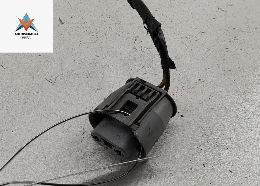 разъем (фишка) проводки BMW 3 серия E46 2000, 1.9 л., бензин, МКПП, чёрный, купе, 9673272 - фото №1