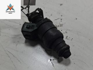 форсунка Audi A3 8L 1997, 1.6 л., бензин, МКПП, чёрный, хетчбэк 3 дв., 037906031AA