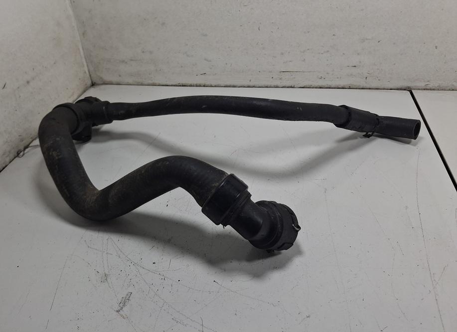 патрубок радиатора Audi A6 C5 2004, 1.9 л., дизель