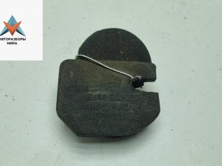 заглушка Volkswagen Golf 4 поколение 2002, 1.4 л., бензин, МКПП, чёрный, хетчбэк 5 дв., 030103037B