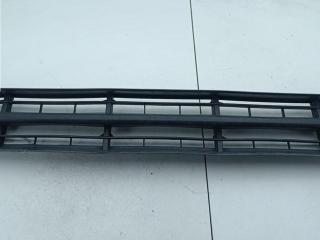 заглушка (решетка) в бампер Ford Focus 1 поколение [рестайлинг] 2003, 1.6 л., i, бензин, МКПП, красный, хетчбэк 5 дв., 2M51A018A58AD