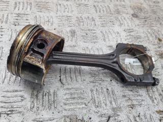 поршень Volkswagen Golf-4 2002, 1.4 л., бензин, МКПП, чёрный, хетчбэк 5 дв.