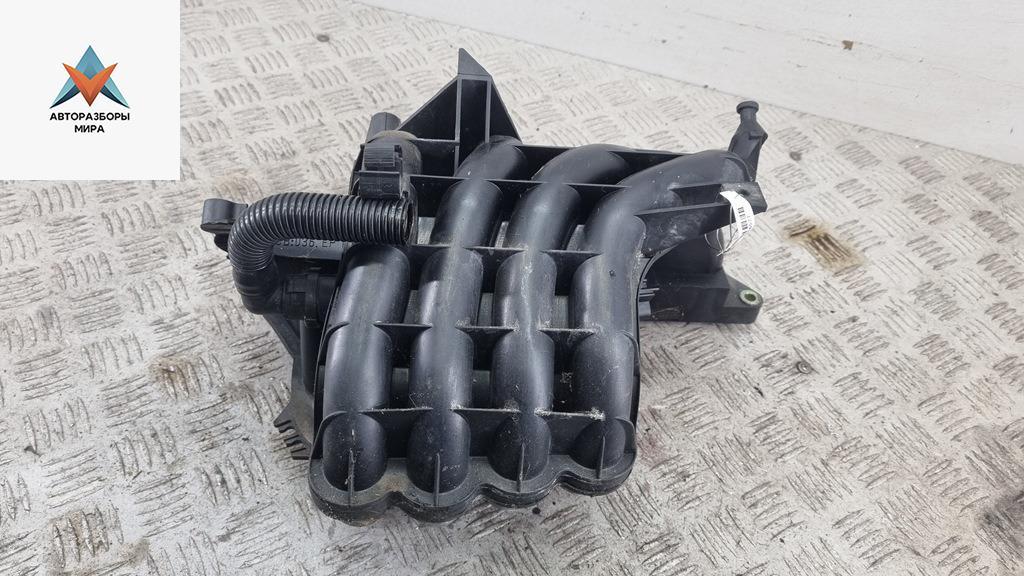 коллектор впускной Volkswagen Golf 4 поколение 2002, 1.4 л., бензин, хетчбэк 5 дв., 036129711DR - фото №1