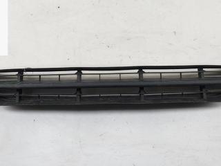 заглушка (решетка) в бампер Ford Focus 1 поколение [рестайлинг] 2003, 1.6 л., i, бензин, МКПП, синий, хетчбэк 3 дв., 2M51A018A58AD