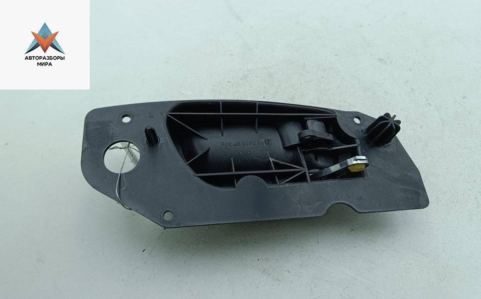 ручка внутренняя задняя левая Peugeot 607 1 поколение 2000, 2.2 л., бензин, МКПП, серый, седан, 9629160777 - фото №1