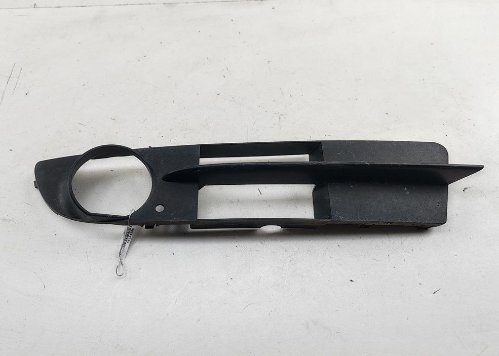 рамка фары противотуманной левой BMW 5 E60/E61 2006, 2.5 л., дизель, АКПП, чёрный, универсал, 7049243