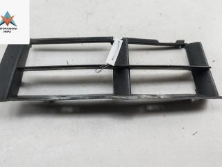 заглушка (решетка) в бампер BMW 5 серия E39 [рестайлинг] 2003, 2.5 л., бензин, МКПП, чёрный, универсал, 8235673