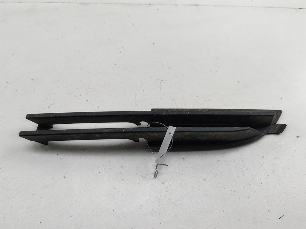 заглушка (решетка) в бампер BMW 3 E46 2003, 2.0 л., бензин, МКПП, синий, универсал, 7032614