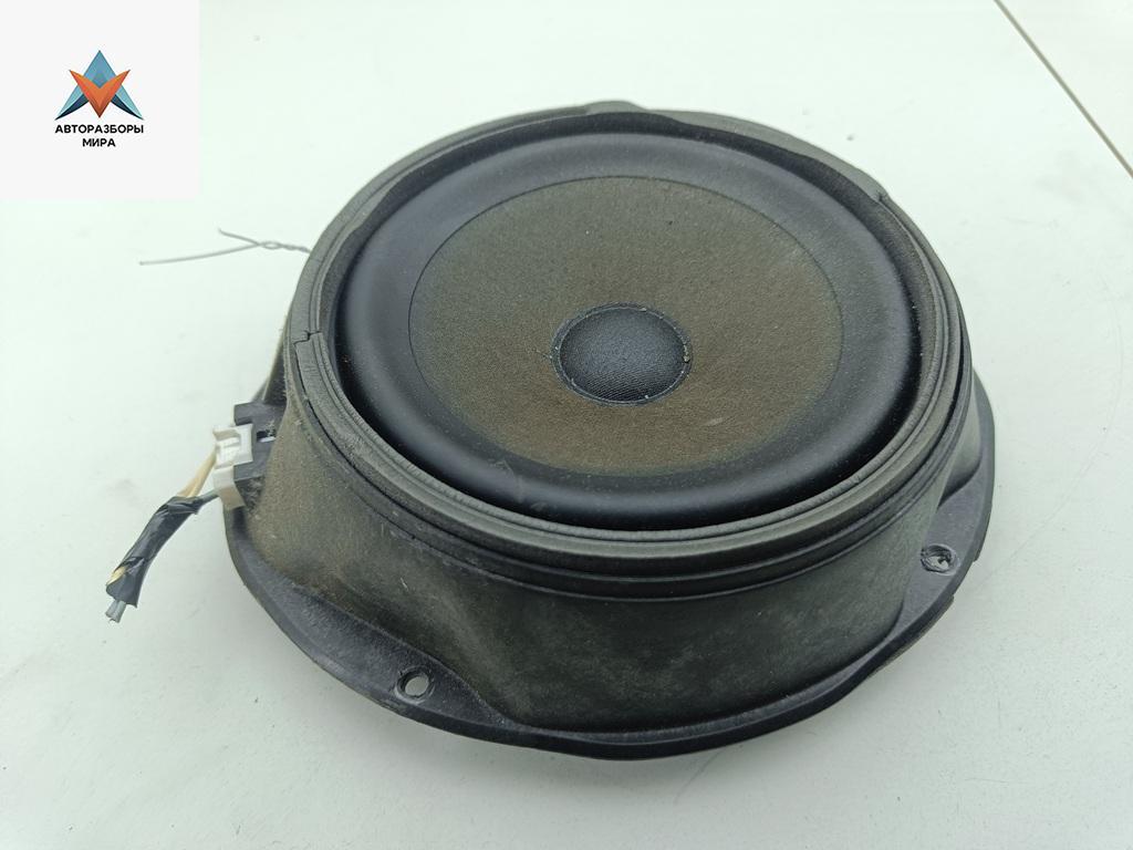 динамик двери Ford Focus 2 поколение 2005, 1.6 л., дизель, МКПП, чёрный, универсал, 3M5T18808AD - фото №1