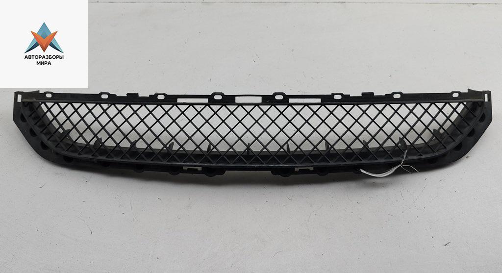 заглушка (решетка) в бампер BMW 3 серия E46 2000, 1.9 л., бензин, МКПП, чёрный, купе, 8204363 - фото №1