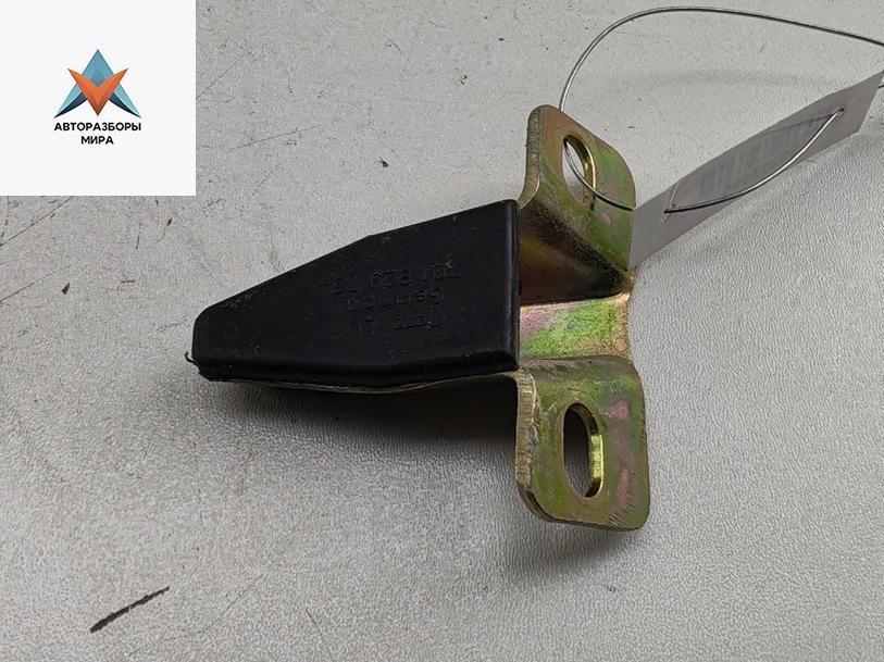 ответная часть (скоба) замка двери Volkswagen Transporter T4 2001, 2.5 л., дизель, МКПП, белый, микроавтобус, 701829734 - фото №1