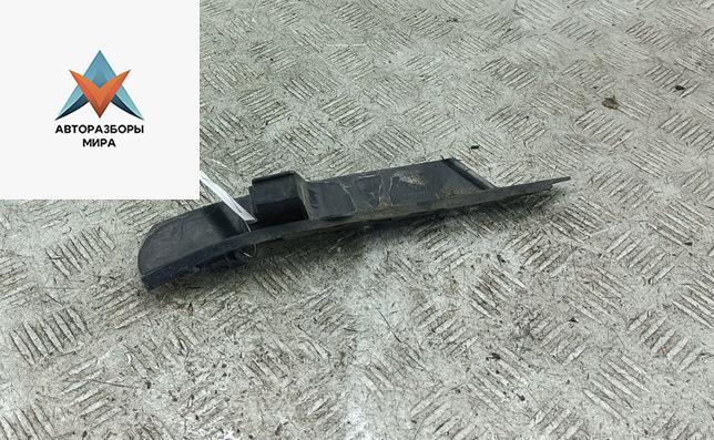 кронштейн переднего бампера BMW 5 серия E60/E61 2006, 2.5 л., дизель, АКПП, чёрный, универсал, 7033705 - фото №1