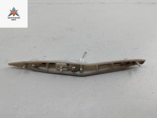 кронштейн переднего бампера Ford Focus 1 поколение [рестайлинг] 2002, 1.6 л., i, бензин, АКПП, серый, хетчбэк 5 дв., 2M5117D958B