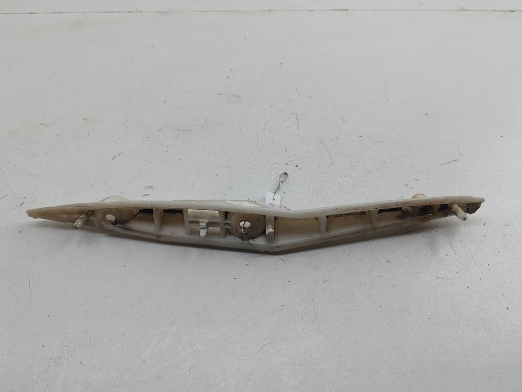 кронштейн переднего бампера Ford Focus I 2002, 1.6 л., i, бензин, АКПП, серый, хетчбэк 5 дв., 2M5117D958B