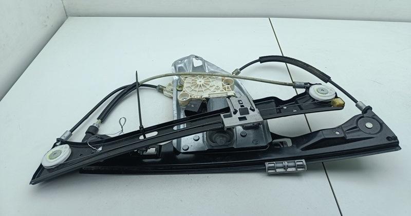 стеклоподъемник электрический передний правый Mercedes-Benz C W203 2003, 2.2 л., дизель, МКПП, серый, универсал, 2037202446
