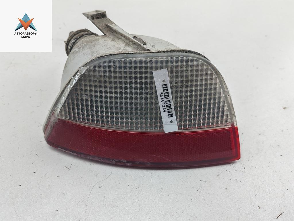фонарь противотуманный правый Ford Focus 1 поколение 1999, 1.6 л., i, бензин, МКПП, серый, хетчбэк 5 дв., 1M515K272A - фото №1