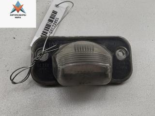подсветка номера Volkswagen Transporter T4 2001, 2.5 л., дизель, МКПП, белый, микроавтобус, ULO75370