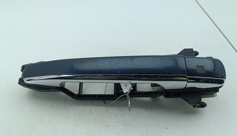 ручка наружная передняя правая Mercedes-Benz E W210 2001, 3.2 л., дизель, АКПП, синий, универсал - фото №1