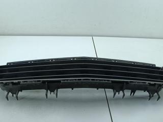 заглушка (решетка) в бампер Opel Astra H 2008, 1.4 л., бензин, МКПП, красный, универсал, 13238553