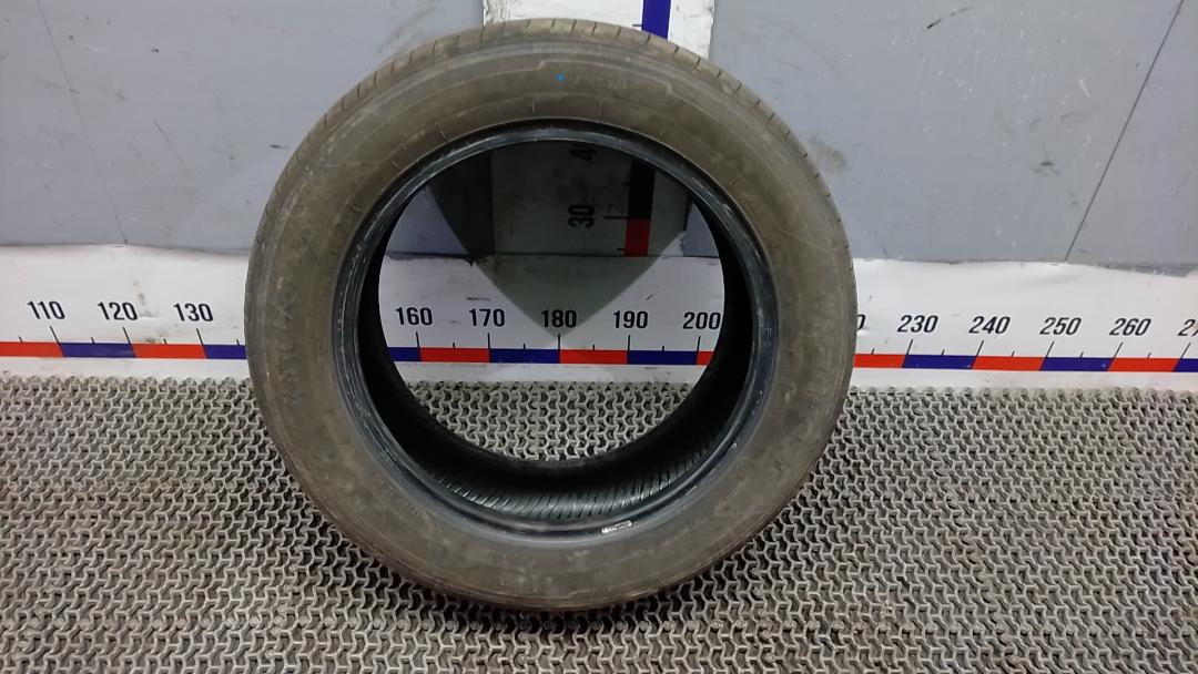 шина Ford Focus 3 поколение 2011, 1.6 л., бензин, МКПП, хетчбэк 5 дв. - фото №1