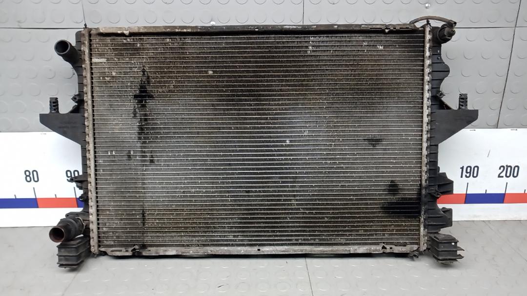 радиатор охлаждения Volkswagen Transporter T5 2004, 2.5 л., дизель, МКПП, микроавтобус - фото №1