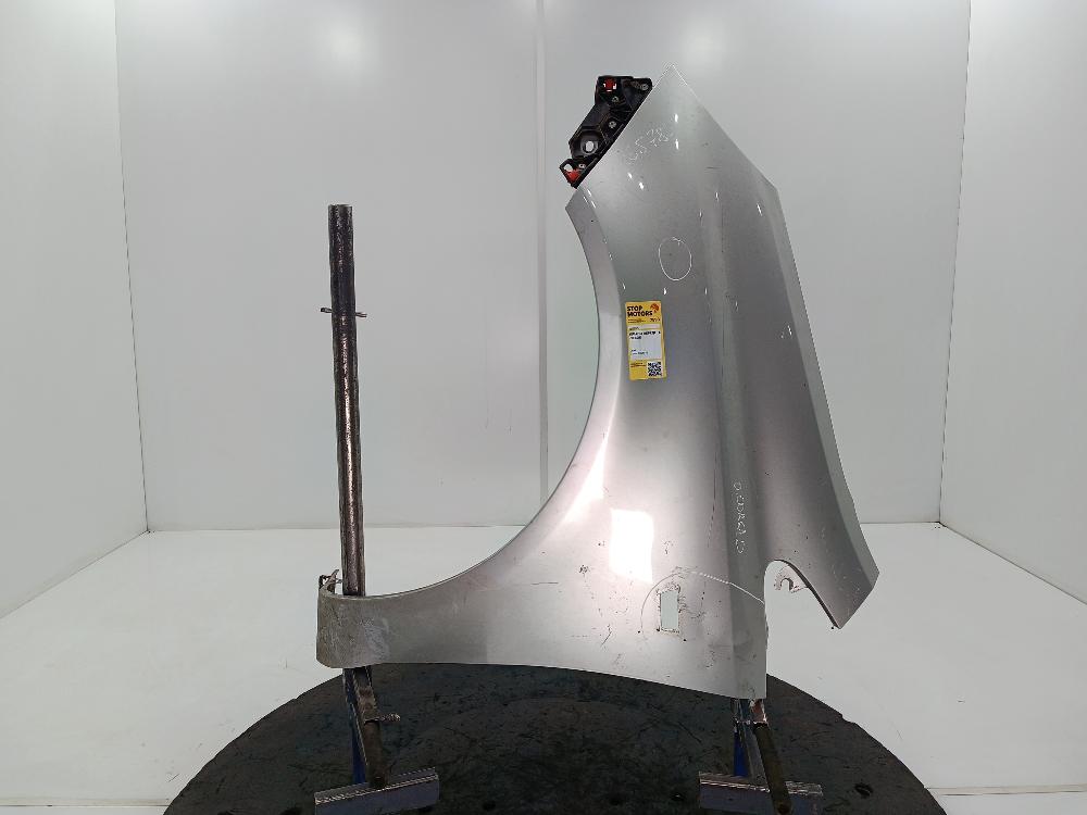 крыло переднее левое Opel Corsa D 2008, цвет - фото №1