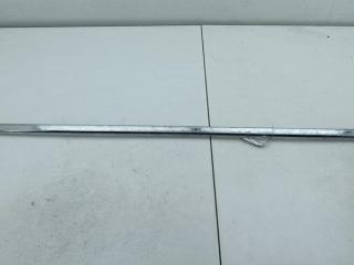 молдинг двери передней правой Volkswagen Passat B6 2008, 1.9 л., дизель, МКПП, красный, универсал, 3C0853516C