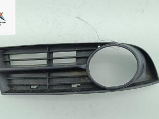 рамка фары противотуманной правой Volkswagen Caddy 3 поколение 2006, 1.9 л., дизель, АКПП, серый, фургон, 1T0853666A