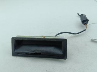 кнопка открытия багажника Volkswagen Bora 2000, 1.6 л., бензин, АКПП, серый, седан, 1J0827566C