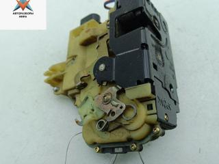 замок двери передней левой Volkswagen Passat B5 [рестайлинг] 2004, 1.9 л., дизель, МКПП, серый, универсал, C3B1837015Q