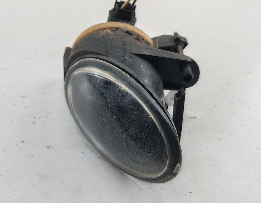 фара противотуманная левая Volkswagen Passat B6 2008, 2.0 л., дизель, АКПП, чёрный, универсал, 27129300LI