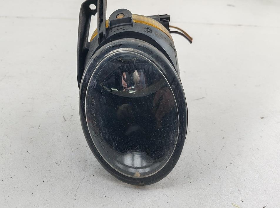 фара противотуманная левая Volkswagen Passat B6 2008, 2.0 л., дизель, МКПП, чёрный, универсал, 27129300RE