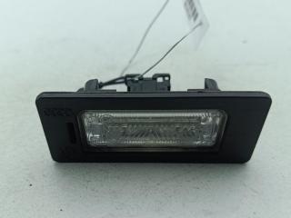 подсветка номера Volkswagen Passat B6 2008, 1.9 л., дизель, МКПП, красный, универсал, 8T0943021