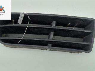 заглушка (решетка) в бампер Volkswagen Golf 4 поколение 2001, 1.6 л., бензин, МКПП, чёрный, хетчбэк 5 дв., 1J853666D