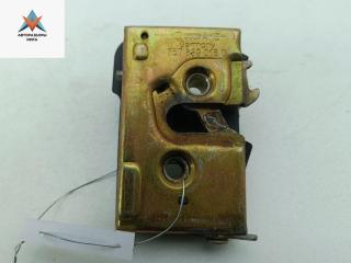 замок двери задней левой Volkswagen Passat B4 1995, 1.6 л., бензин, МКПП, синий, универсал, 357839015D