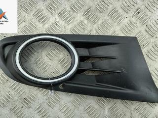 рамка фары противотуманной правой Volkswagen Golf 6 поколение 2011, 1.6 л., дизель, МКПП, белый, хетчбэк 5 дв., 5K0853666