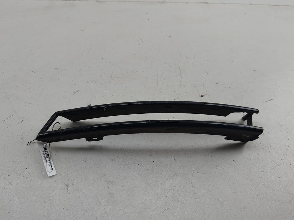заглушка (решетка) в бампер Volkswagen Passat B6 2008, 2.0 л., дизель, АКПП, чёрный, универсал, 3C0807717
