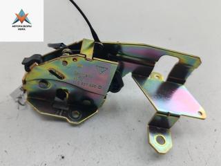 Замок стекла двери багажника Volkswagen Touareg 1 поколение 2003, 2.5 л., дизель, АКПП, чёрный, внедорожник 5 дв., 7L0827506D