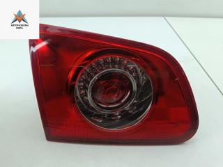 фонарь крышки багажника левый Volkswagen Passat B6 2008, 1.9 л., дизель, МКПП, красный, универсал, 39945093