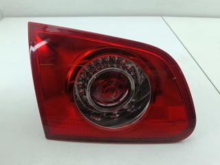фонарь крышки багажника левый Volkswagen Passat B6 2008, 1.9 л., дизель, МКПП, красный, универсал, 39945093